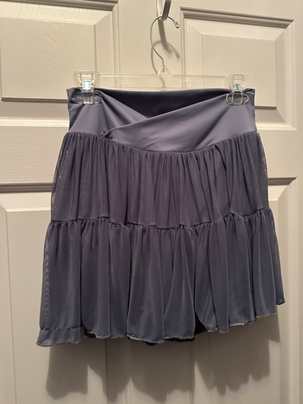 Blogilates Women's Smokey Blue Tiered Chiffon Skater Skort
